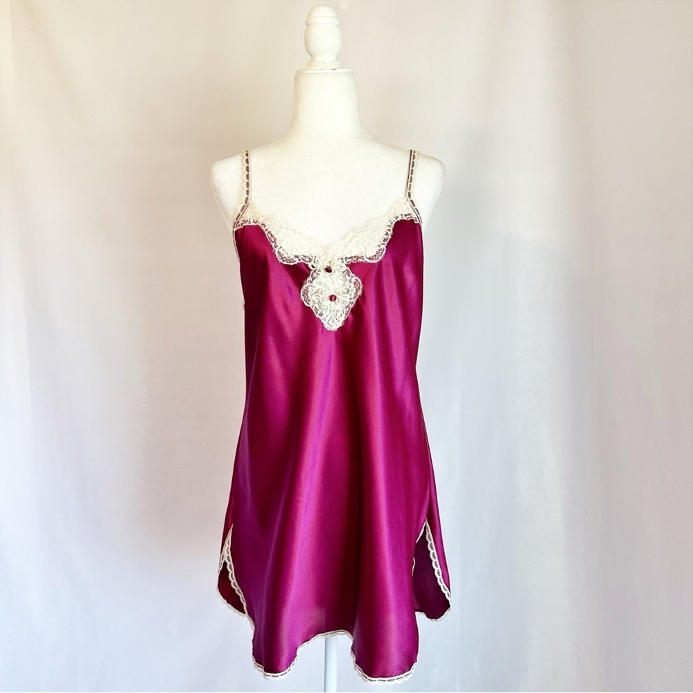 Vintage Angelique Violet Red Satin Lace Slip Nighty Gown Lingerie Medium Large